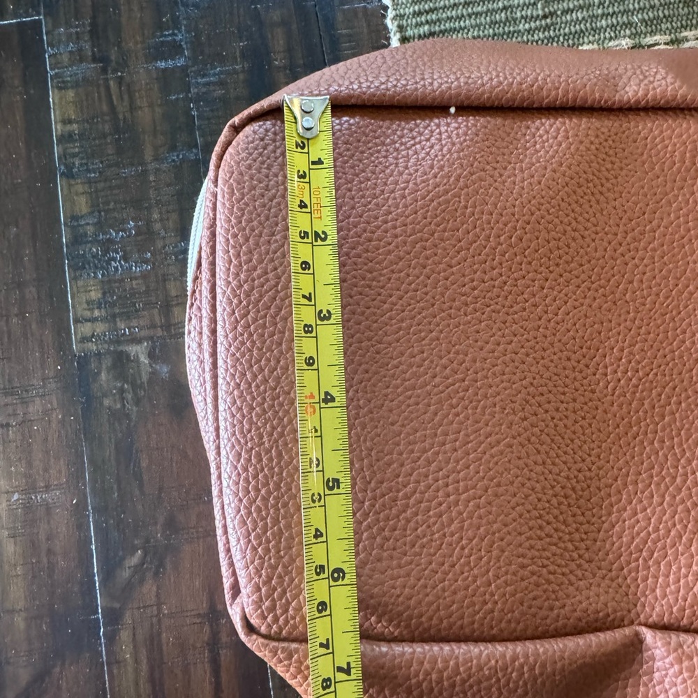 NWT GRAF GANTZ Tan and Cream Tote Bag - Picture 9 of 12